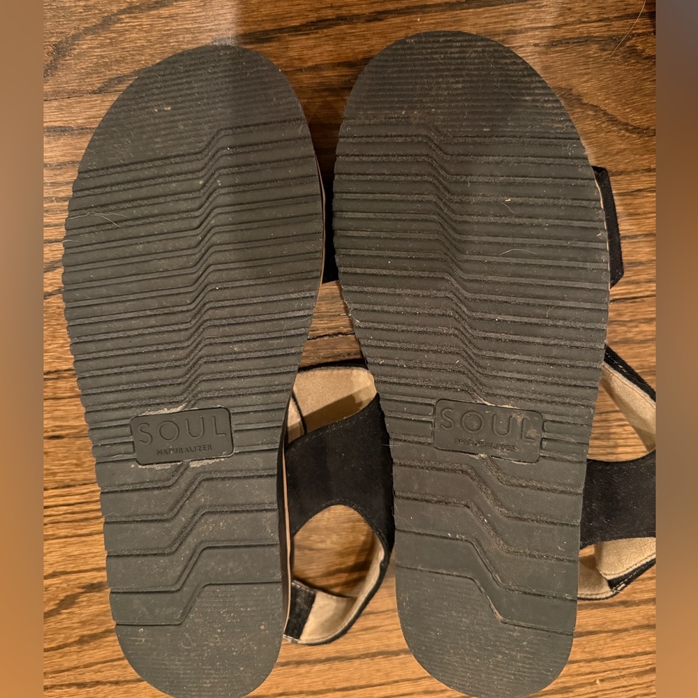 Naturalizer Soul Kaila Black Suede Adjustable Strap Sandals Size 8.5 - Picture 10 of 11